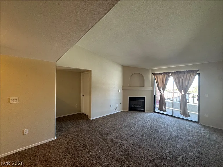 950 Seven Hills Dr #1723 — Photo 5