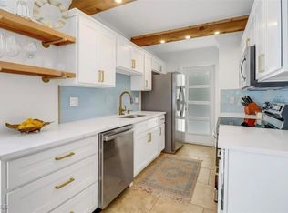 1300 Gulf Shore Blvd N APT 103, Naples, FL 34102
