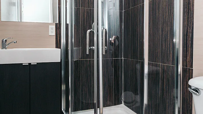 Rented by Nooklyn NYC LLC | media 24