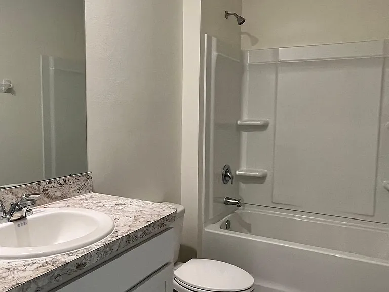 2204 Farmhouse Rd — Photo 13