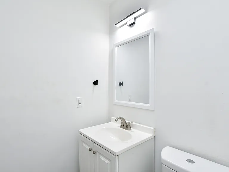 Bathroom (1) Bathroom (1)