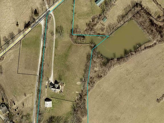 4th image of 1541 Leesburg Newtown Rd