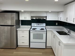 3244 Lawrence Ave E #Basement, Toronto, ON M1H 1A4