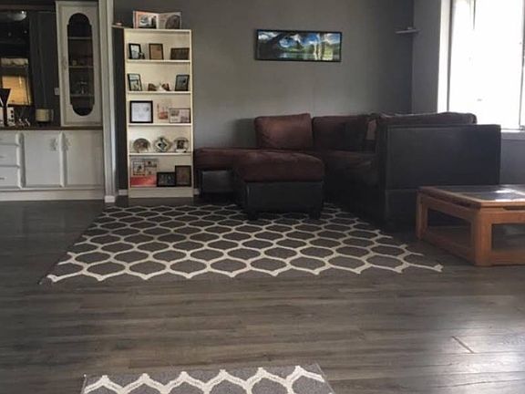 5th image of 13319 Buena Vista St #47