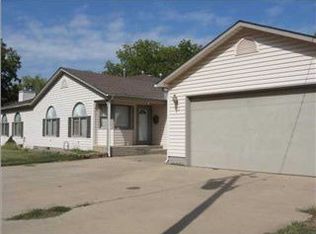 670 E 140th Ave N, Peck, KS 67120