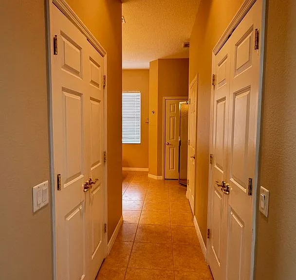 8821 SW 82nd Court Rd — Photo 7