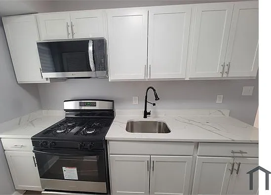 2513 Liberty Heights Ave #2W — Photo 11