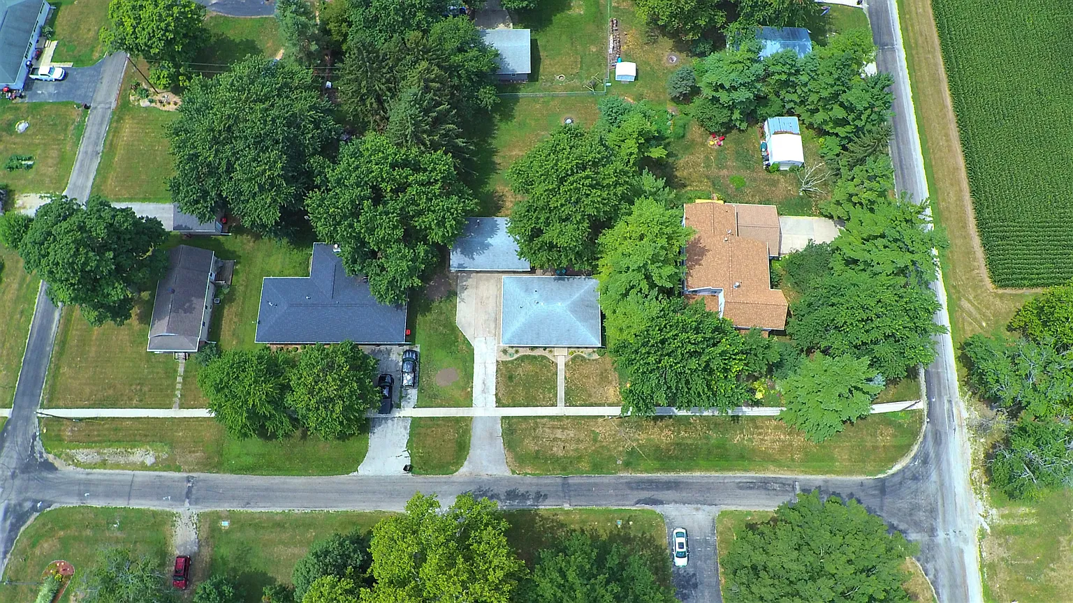 408 N McLean St photo 1