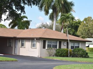 106 Mockingbird Ln, Delray Beach, FL 33445