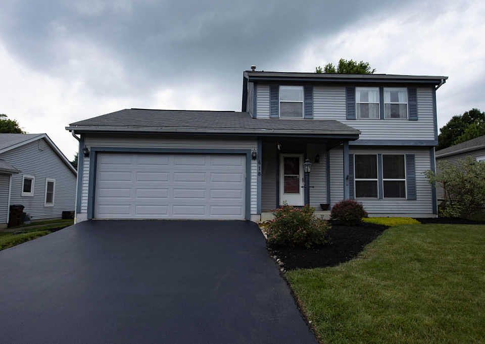 1st image of 418 Highmeadows Village Dr