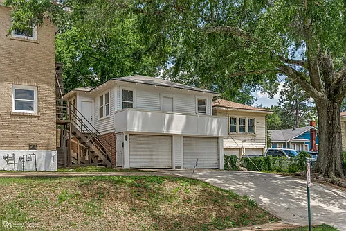3307 Creswell Ave Photo 1