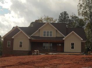 240 Hidden Oaks Dr, Rockwell, NC 28138