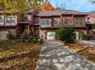 49 Pape Dr, Atlantic Highlands, NJ 07716