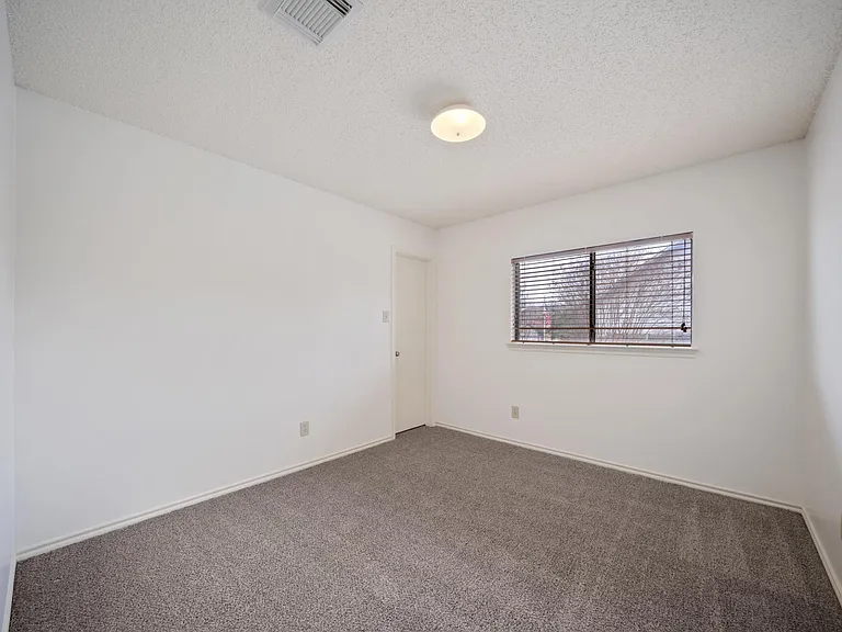 1688 Fir Cir — Photo 25