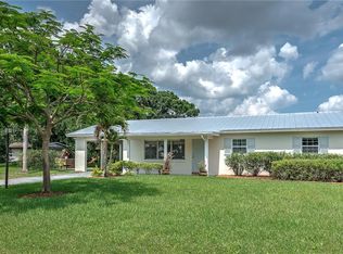916 18th Ave, Vero Beach, FL 32960