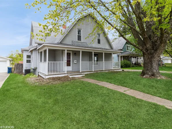 510 Lincoln St, Pella, IA 50219
