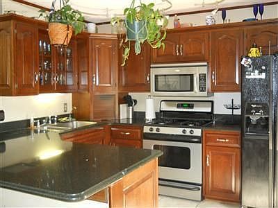 4th image of 380 Craggy Creek Dr