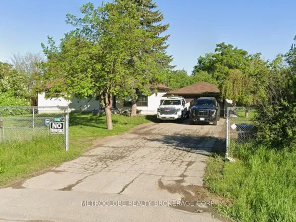 5482 Countryside Dr, Brampton, ON L6P 0T8