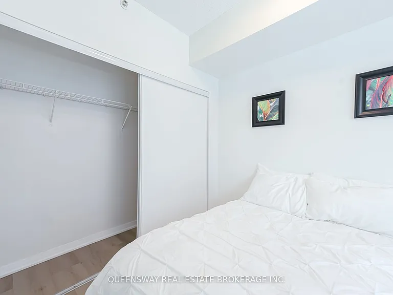 69 Lynn Williams St #211 — Photo 10