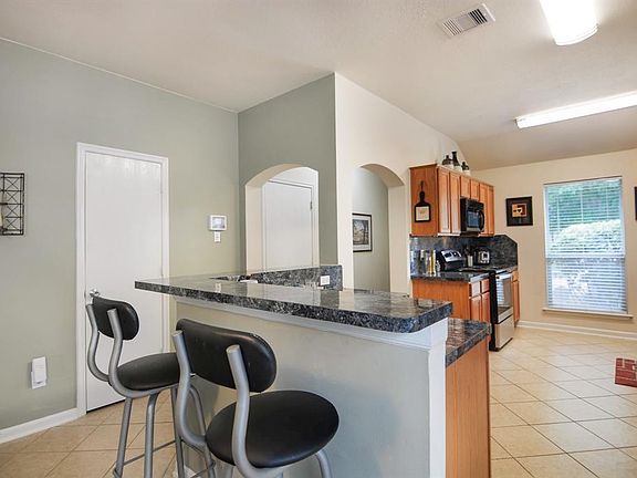 3rd image of 11011 Mossy Hollow Ln