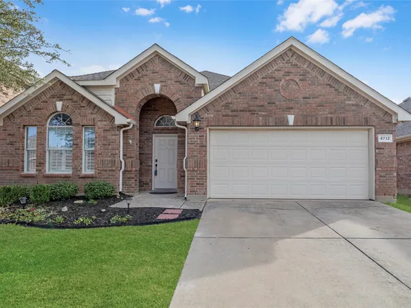 4712 Daisy Leaf Dr, Fort Worth, TX 76244