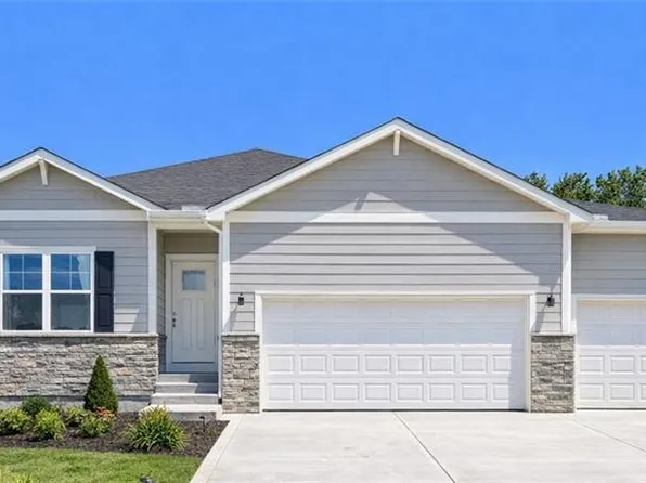 17809 Houston St, Gardner, KS 66030