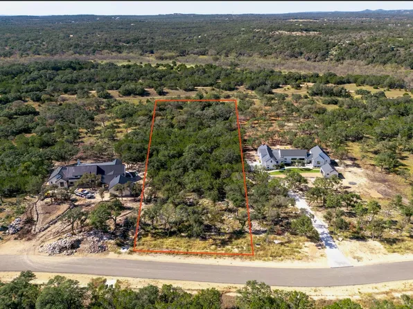 1962 Paradise Pkwy, Canyon Lake, TX 78133