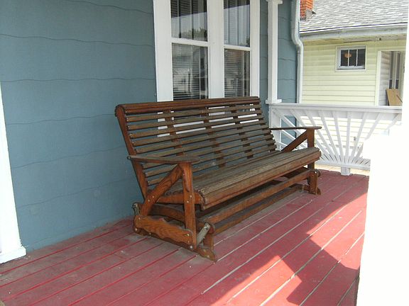 3rd image of 629 Nashoba Ave