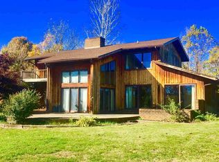 806 E Beverley St, Staunton, VA 24401