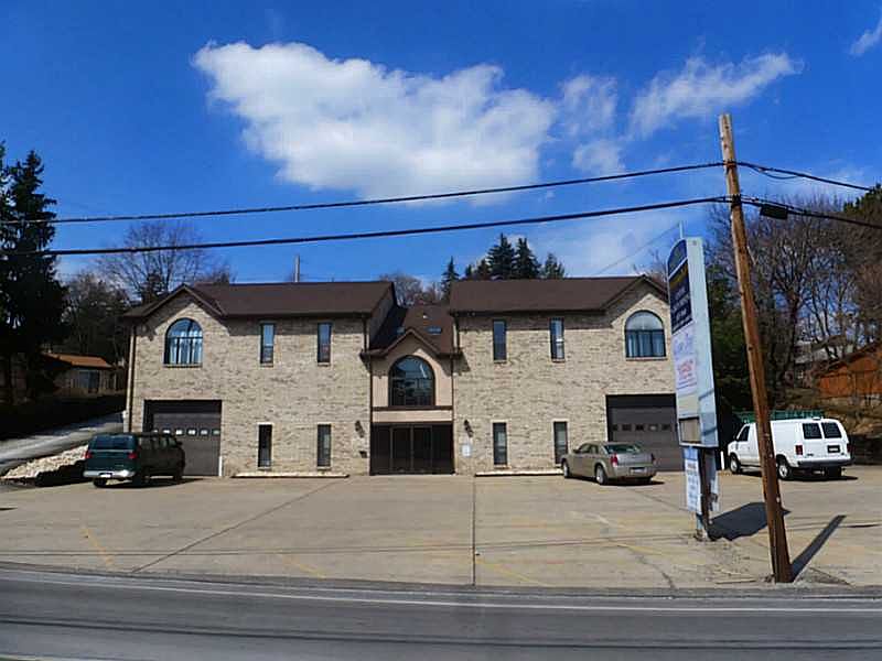 1st image of 321 Regis Ave Ste 1