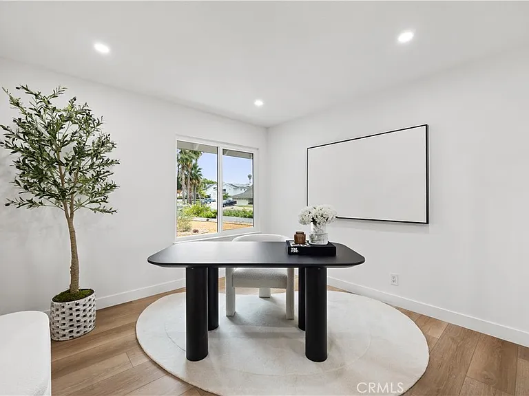 24091 Marathon St — Photo 25