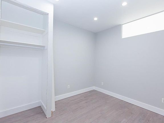 3rd image of 284 Driggs Ave APT 4