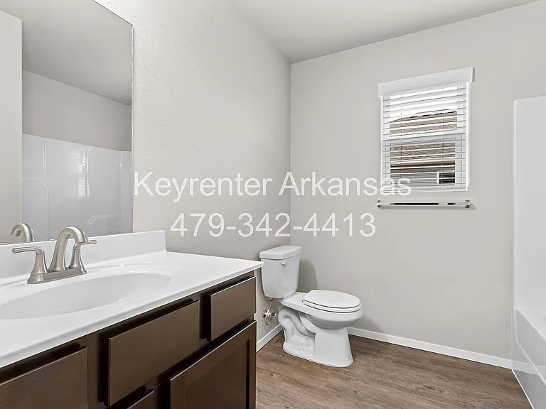 1035 Jennifer Ann Ln — Photo 22