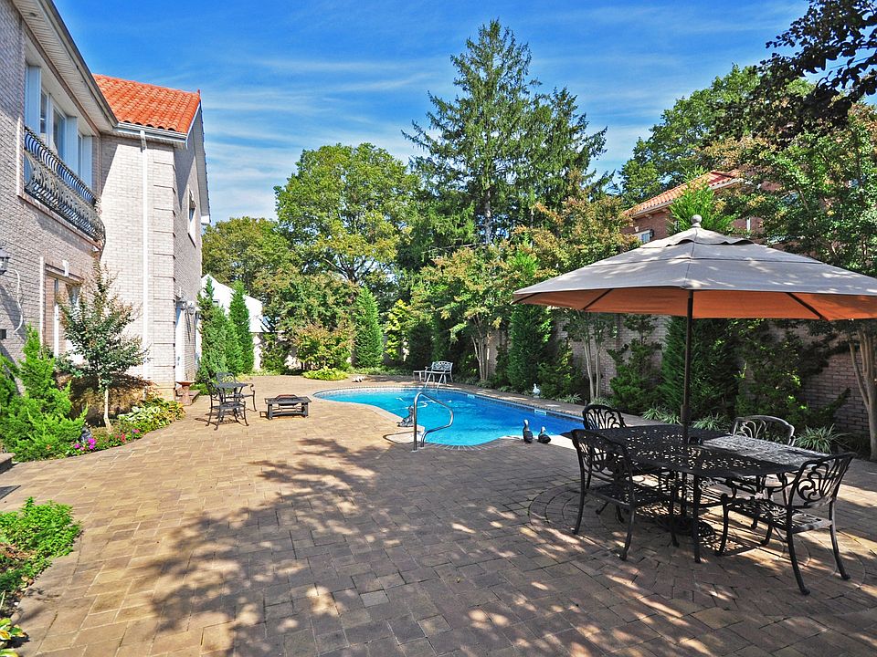 104 Malba Dr, Flushing, NY 11357 Zillow