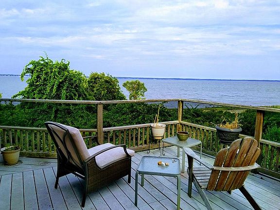 Huge deck with glass railing