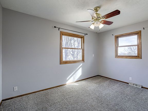 4th image of 3113 Golden Blvd