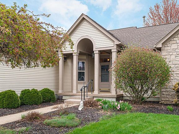 2nd image of 7962 Earldale Ct