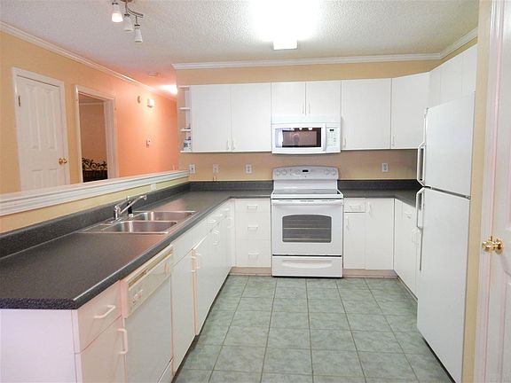 4th image of 5531 Woodsman Ct