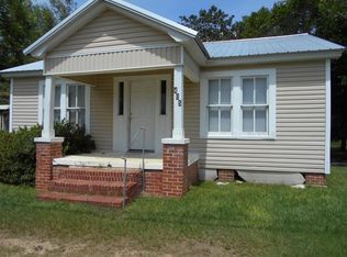 405 W McPherson Ave, Nashville, GA 31639