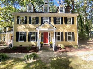 2900 Legare Ct, Raleigh, NC 27613