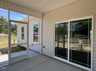 111 Lynn Ln, Selma, NC 27576