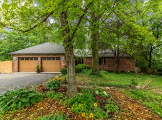 2980 S Maple Bluff Dr, Columbia, MO 65203