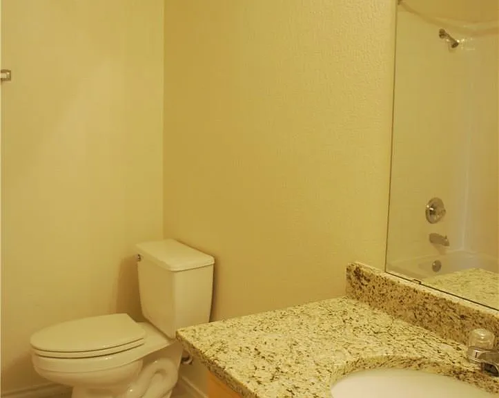 13632 Campesina Dr — Photo 19