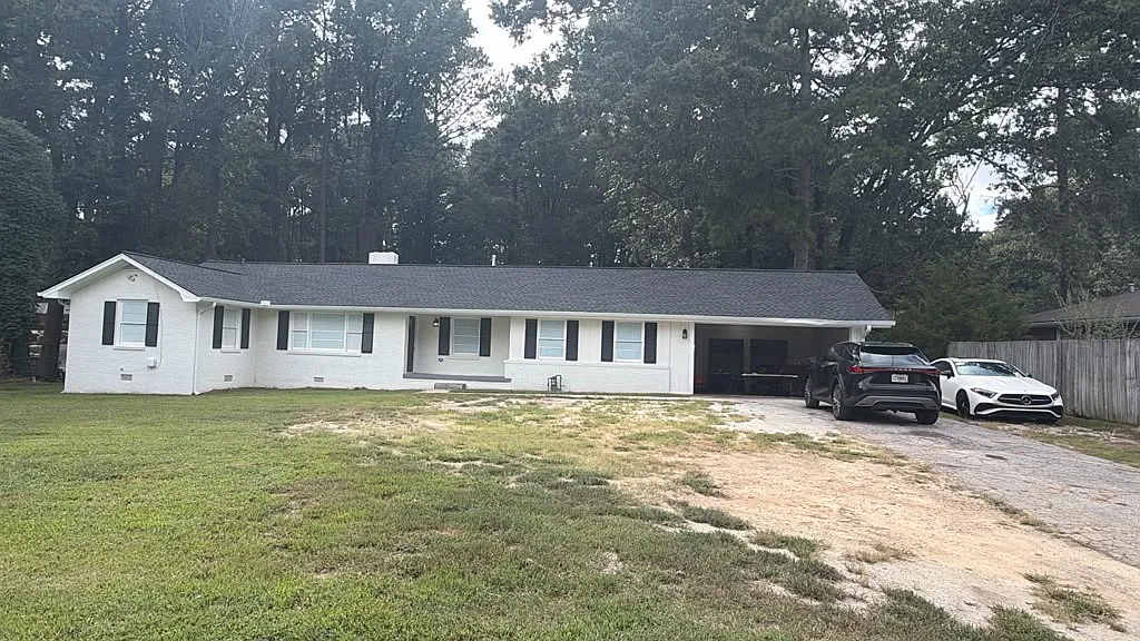 3 bed, 1770 sqft, $2,600 — Photo 1