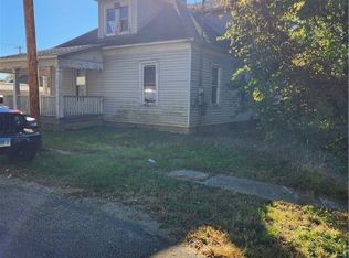 328 Van Buren Ave, Charleston, IL 61920