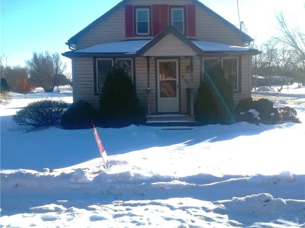 400 E Stanley Street, Thorp, WI 54771