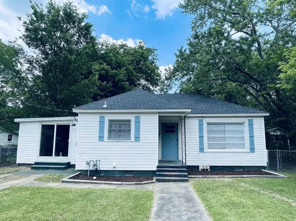 1834 Johnston Ave, Conway, AR 72034