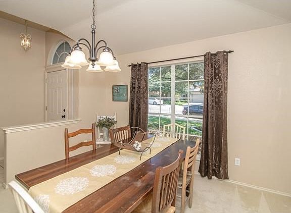 5th image of 1212 Highland Dr