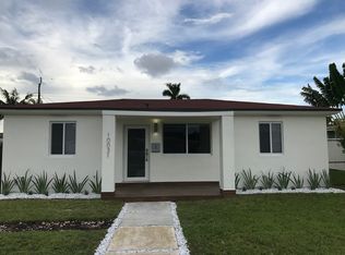 10031 SW 38th Ter, Miami, FL 33165