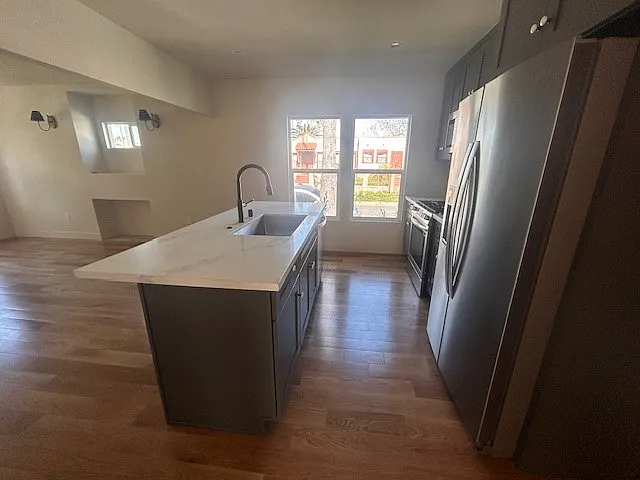 5200 S Saint Andrews Pl — Photo 10